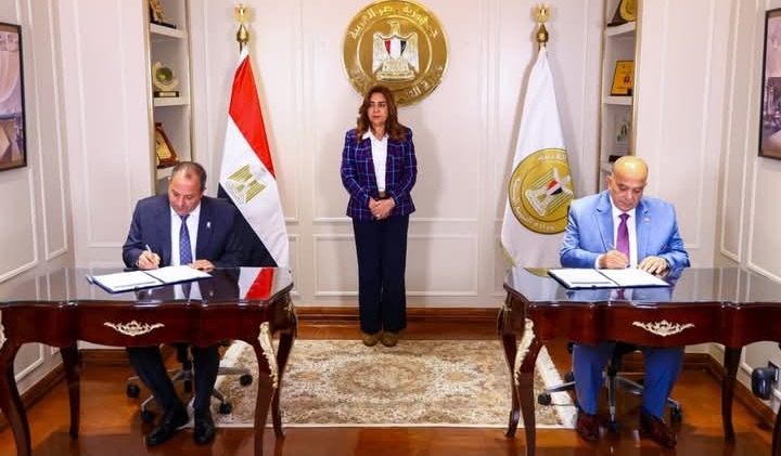 تعاون جديد لتحسين منظومة النظافة ببورسعيد عبر عقد مع شركة