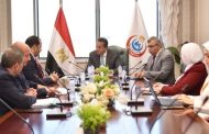 وزير الصحة يبحث مع