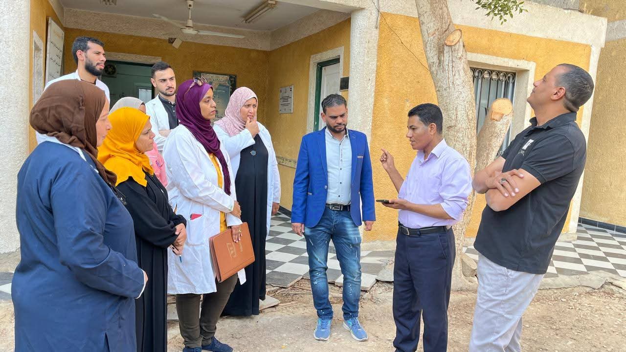 وكيل صحة الأقصر يتابع انتظام العمل بوحدة سالم مكي ومطار الأقصر الدولي