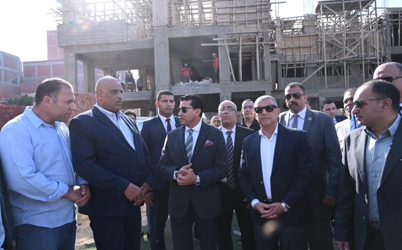 وزير الرياضة يتفقد مشروع إنشاء المدرسة المصرية اليابانية بمركز التنمية الشبابية بالإسماعيلية