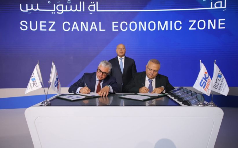 اقتصادية لقناة السويس توقع مذكرة تفاهم وعقد انتفاع مع شركة «سكاي بورتس»