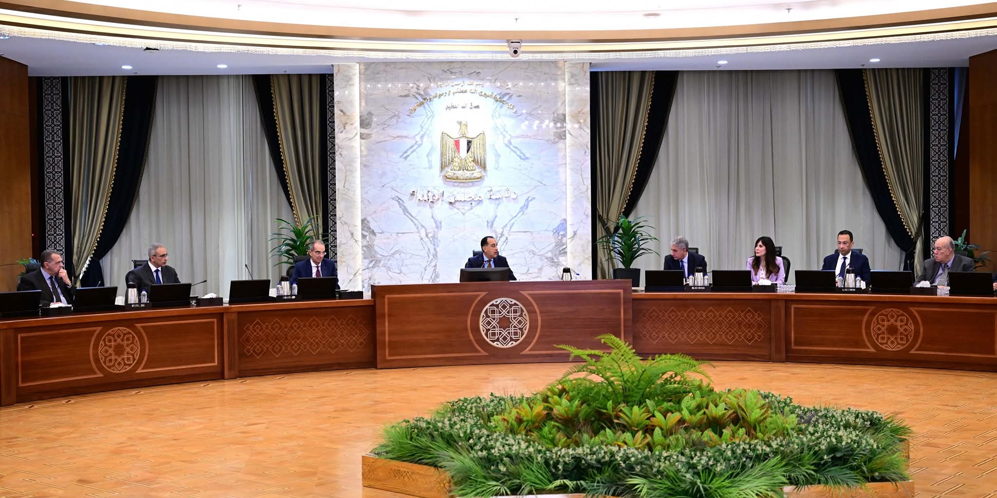 مدبولي يتابع جهود إتاحة المزيد من التيسيرات لإجراءات دخول السائحين عبر تطبيق منظومة التأشيرة الإلكترونية