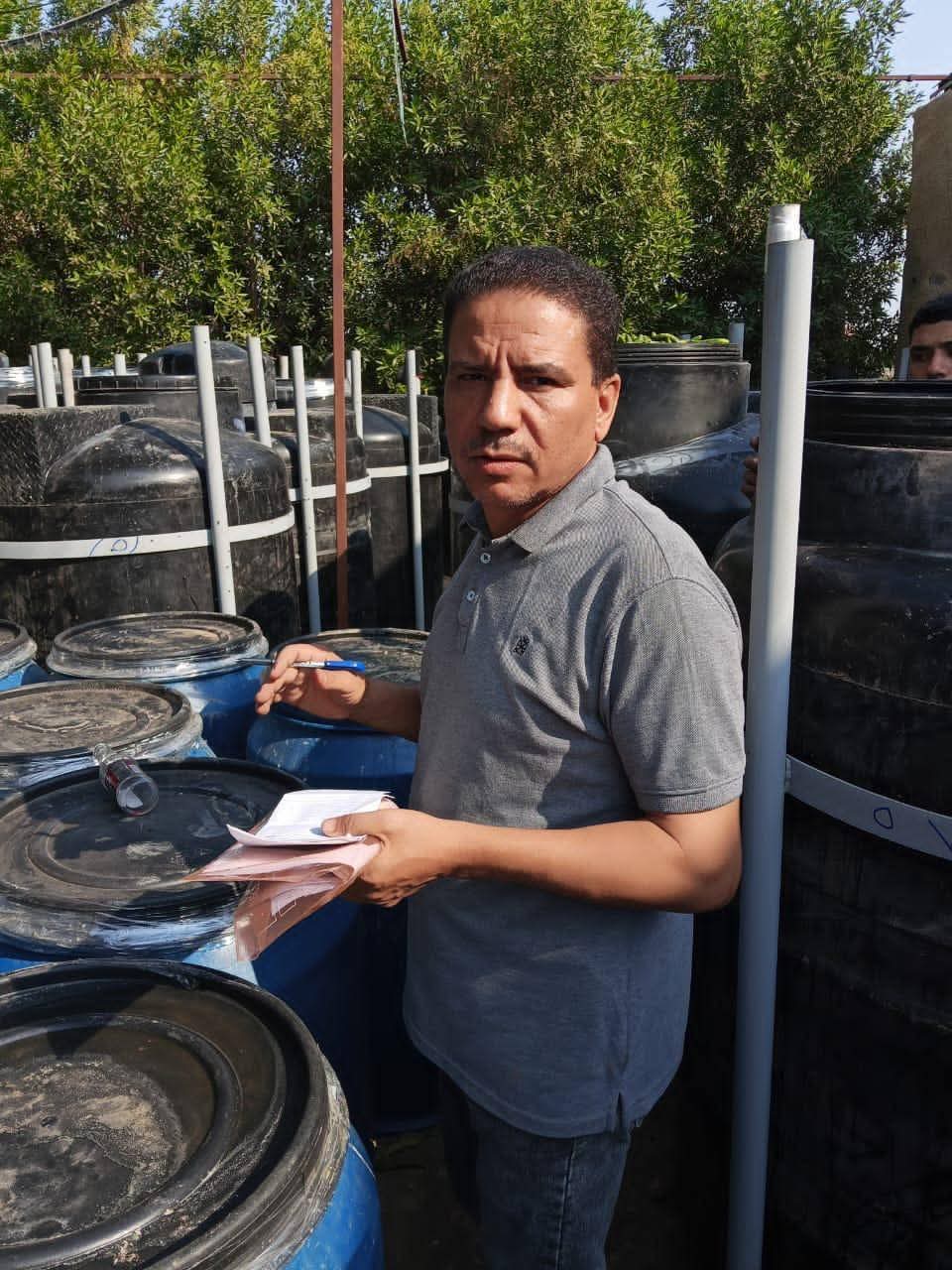 حملات تموينية بالمنيا تضبط مصنع مخللات غير مرخص وأطنان سلع مجهولة المصدر