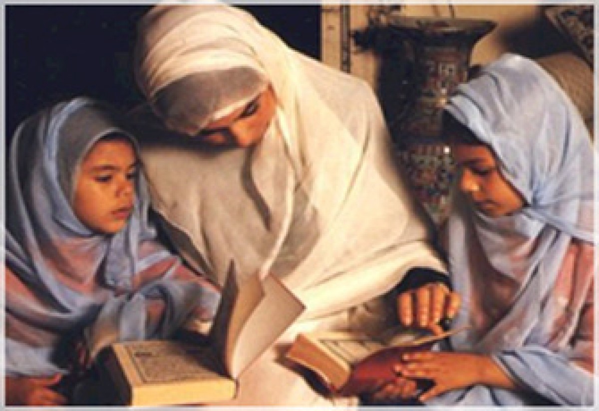 بين الماضي والحاضر.. اختلاف الظروف وتغير الأدوار بين أمهات زمان وبنات اليوم