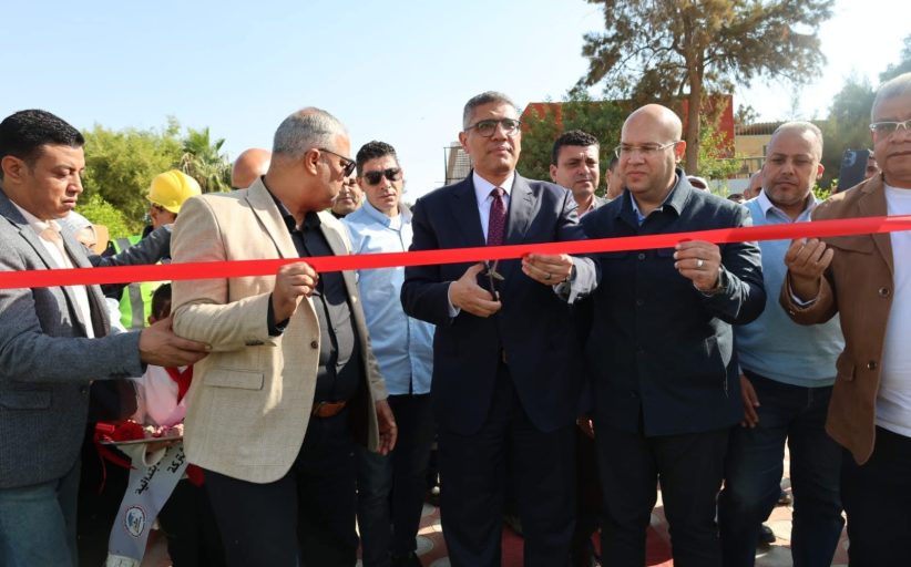 محافظ الجيزة يفتتح الملعب الخماسي وصالة ألعاب القوى بنادي المناجم بالواحات البحرية