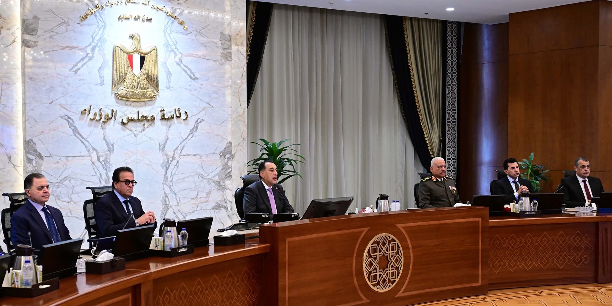 مجلس الوزراء يوافق على قرارات جديدة في اجتماع اليوم تعرف عليها