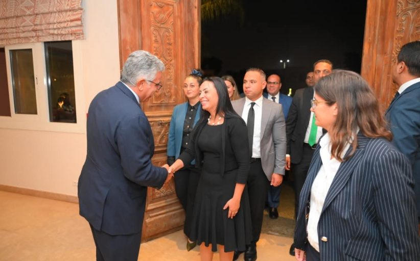 وزيرة التضامن الاجتماعي تتفقد مؤسسة الحمل الصغير بمدينة العبور