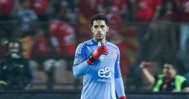 مصطفى شوبير يحرس عرين الأهلى أمام الجيش الملكى.. وشريف يقود الهجوم