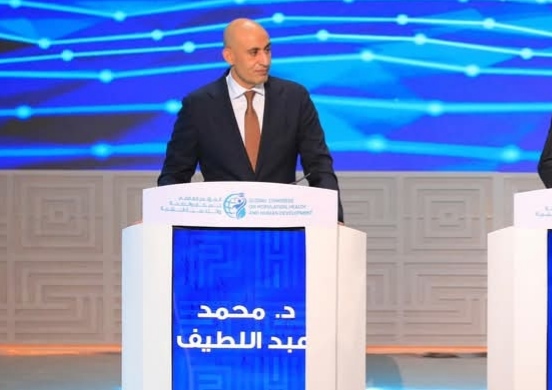 التعليم المصري في طريق التحول الرقمي.. وتدريس الذكاء الاصطناعي في المدارس