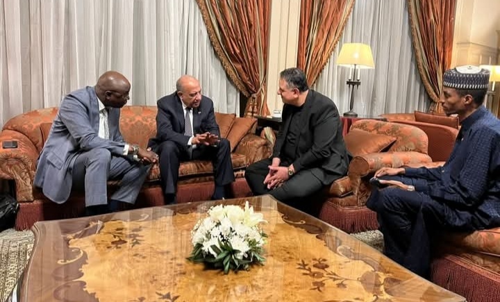 مباحثات لتعزيز الشراكة وتدريب الكوادر ودعم الاستثمار في الكهرباء والطاقة المتجددة