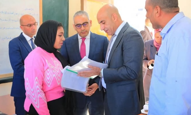 جولة مفاجئة لوزير التعليم بكفر الشيخ لمتابعة الانضباط وتطوير مهارات الطلاب