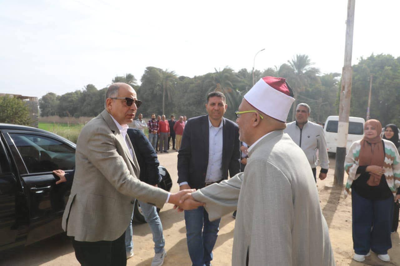 لخدمة 97 ألف نسمة.. محافظ المنيا يتفقد معهدًا أزهريًا جديدًا بقرية بني محمد سلطان