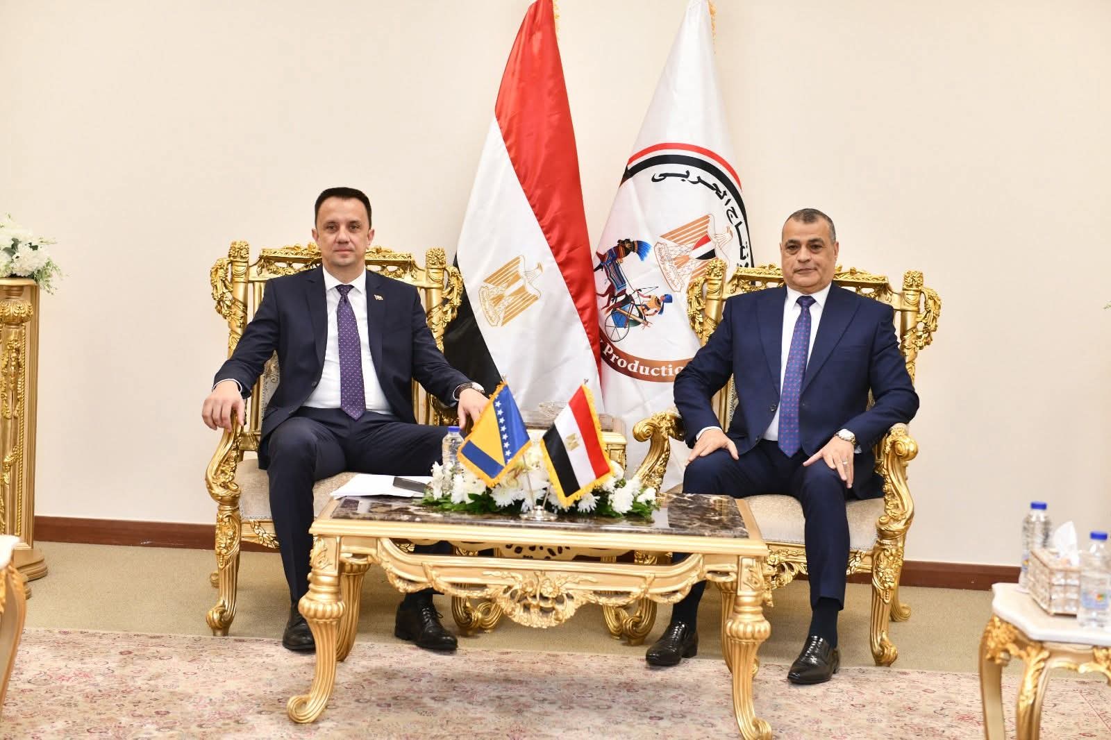 مصر والبوسنة يناقشان سبل تعزيز التعاون لزيادة فرص الاستثمار وتبادل الخبرات