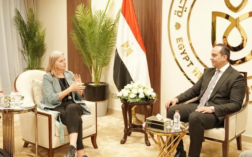 رئيس هيئة الرعاية الصحية يبحث وفد وزارة التجارة والأعمال والسفارة البريطانية تعزيز الاستثمارات الصحية