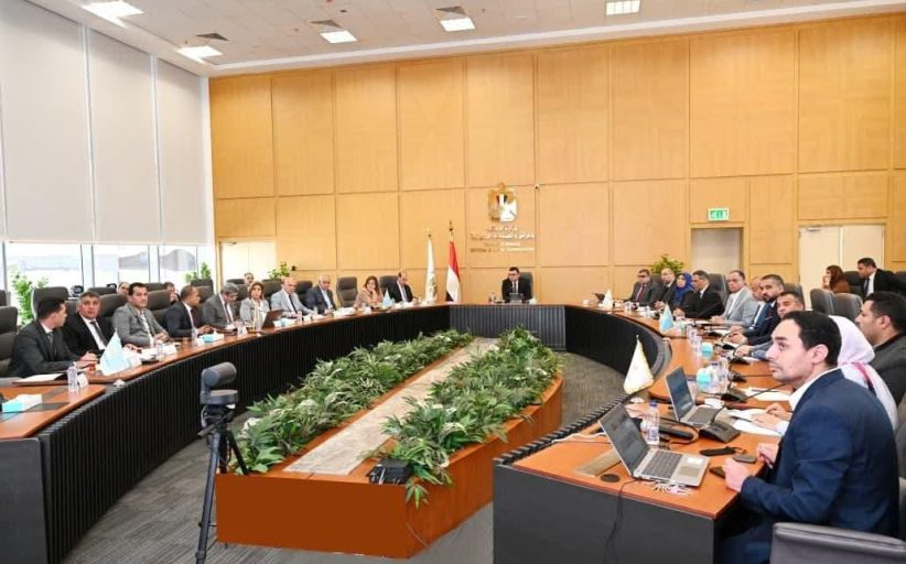  وزير الإسكان يتابع الموقف التنفيذي لوحدات المبادرة الرئاسية 