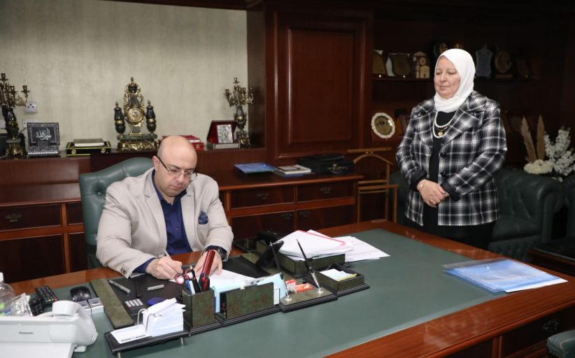 محافظ بني سويف يعتمد مواعيد امتحانات الفصل الدراسي الأول لسنوات النقل والشهادة الإعدادية