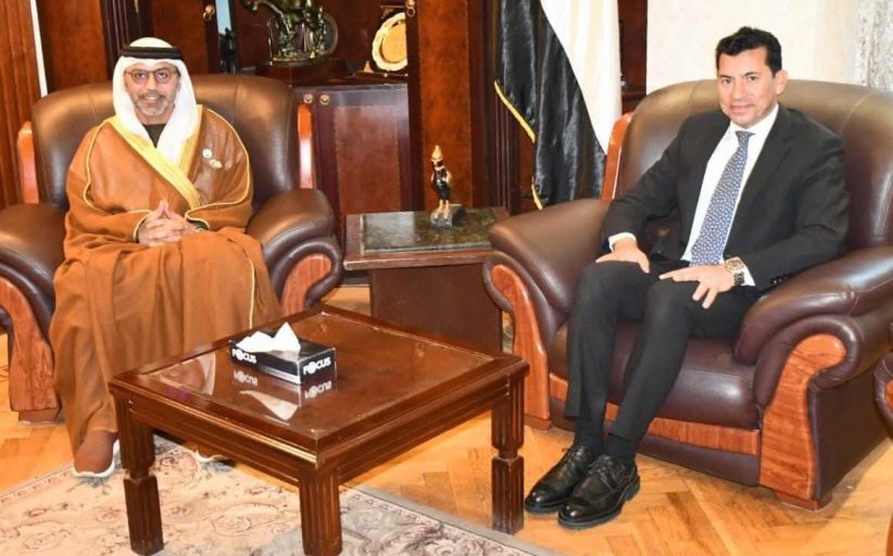وزير الرياضة يستقبل السفير الإماراتي لبحث تعزيز ودعم التعاون في الاستثمار الرياضي