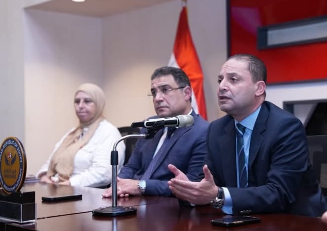 الإنتاج الحربي وبلغاريا يبحثان توسيع التعاون الصناعي في المعرض الدولي EDEX 2025