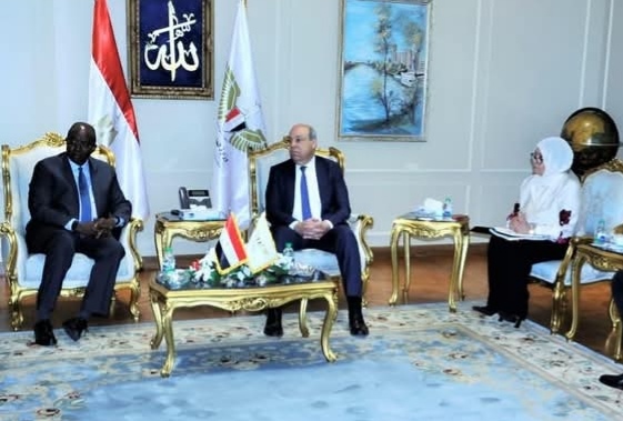 مباحثات بين الطيران المدني وIFC لاستكمال طرح مطار الغردقة أمام القطاع الخاص