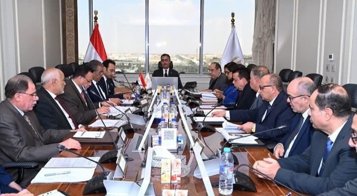 وزير التموين يتابع أداء شركات المضارب ويؤكد تطوير الإنتاج لضمان استقرار سلعة الأرز