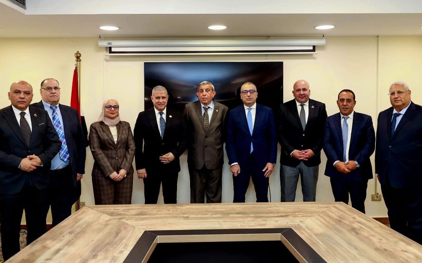 رئيس البنك الزراعي المصري يلتقي أعضاء لجنة الزراعة بمجلس الشيوخ لبحث جهود التنمية الزراعية ودعم صغار المزارعين