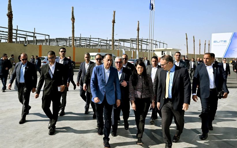 رئيس الوزراء في جولة موسعة لافتتاح مشروعات صناعية ولوجستية جديدة بالمنطقة الاقتصادية لقناة السويس