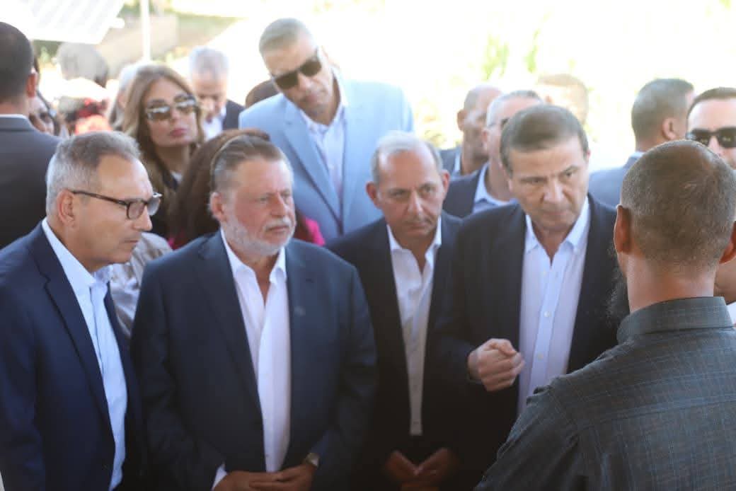 محافظ البنك المركزي المصري ووزير الزراعة يتفقدان القرى المستفيدة من مشروع دعم صغار المزارعين بأسوان