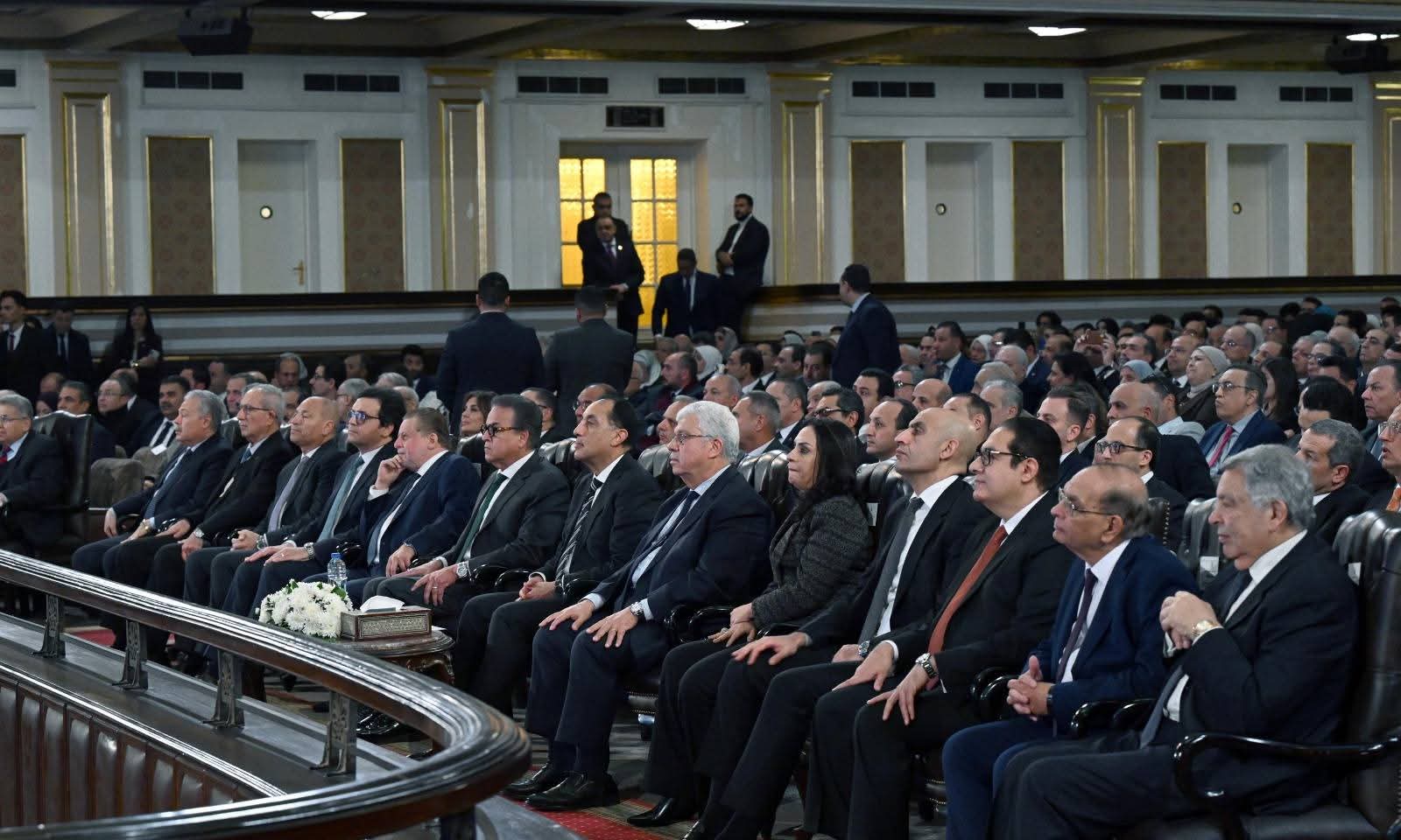 إطلاق مبادرة منحة علماء المستقبل لدعم الطلاب المتميزين بالشراكة بين وزارة التعليم العالي والبنك المركزي المصري