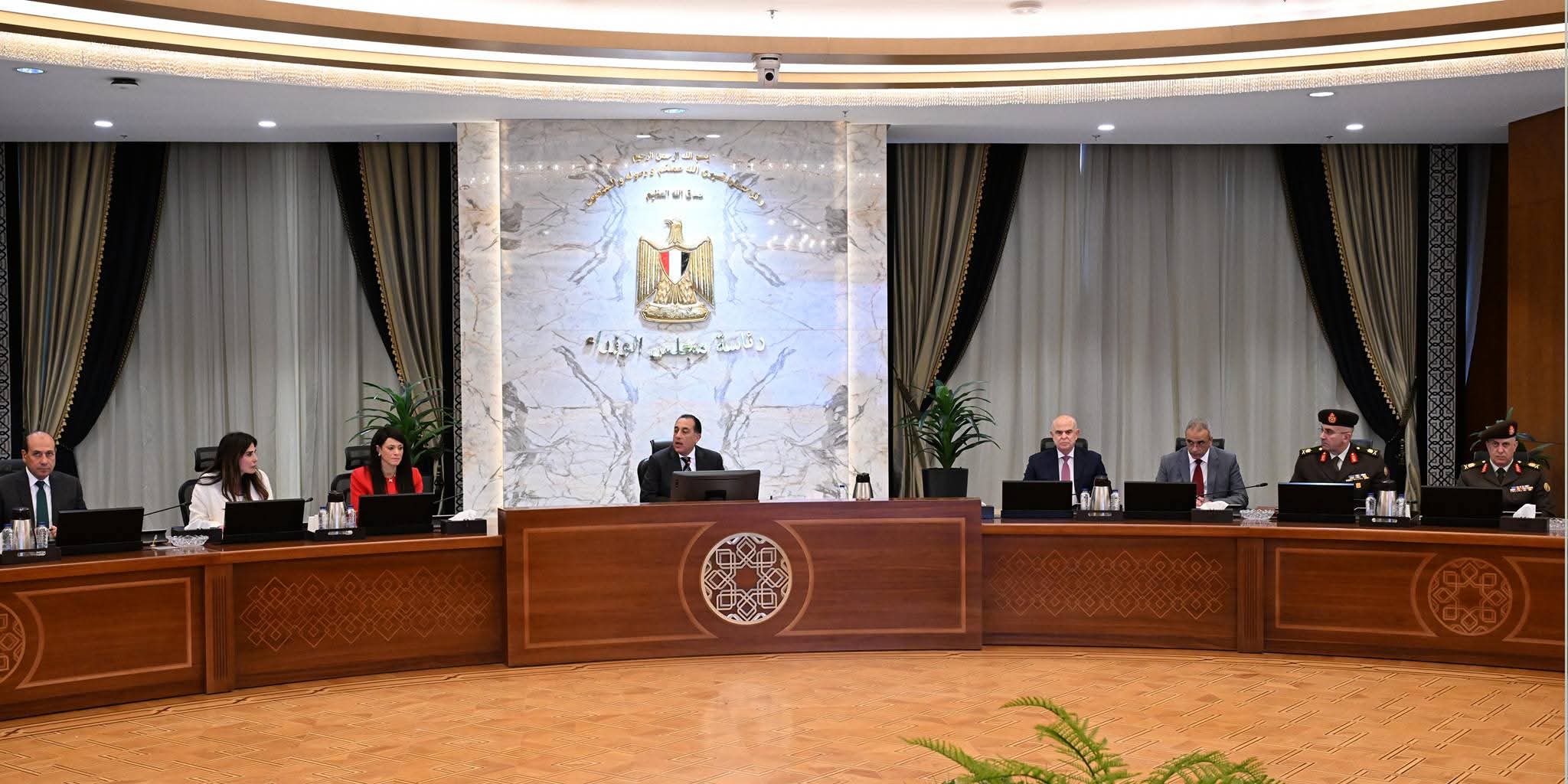 رئيس الوزراء يتابع الموقف التنفيذي والمالي للمُبادرة الرئاسية 