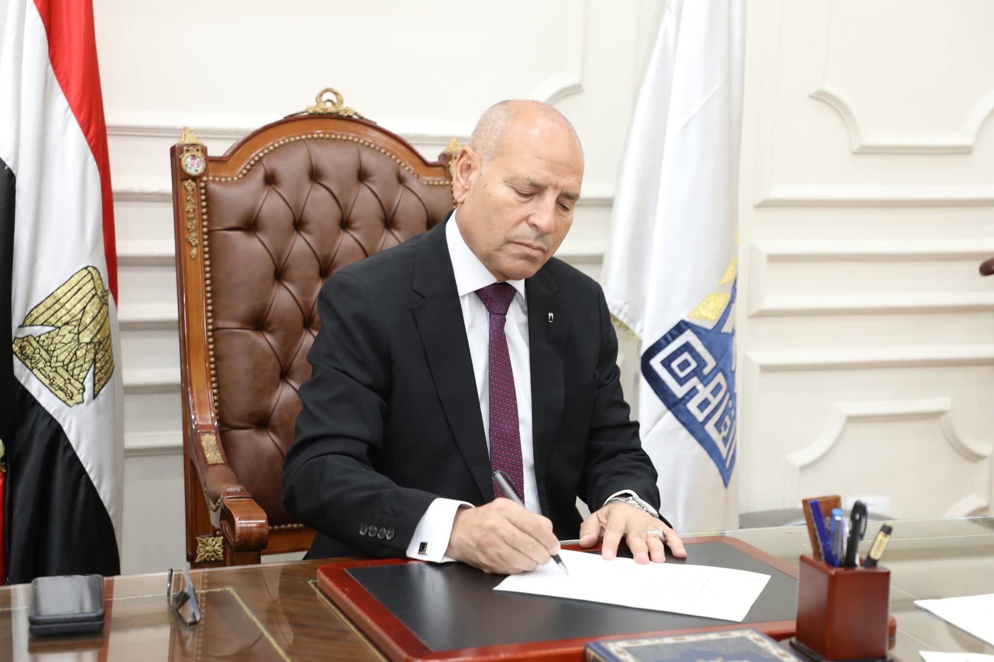 محافظ القاهرة يعتمد نتيجة الشهادة الإعدادية الترم الأول 2026 بنسبة نجاح 71%.. رابط الاستعلام 