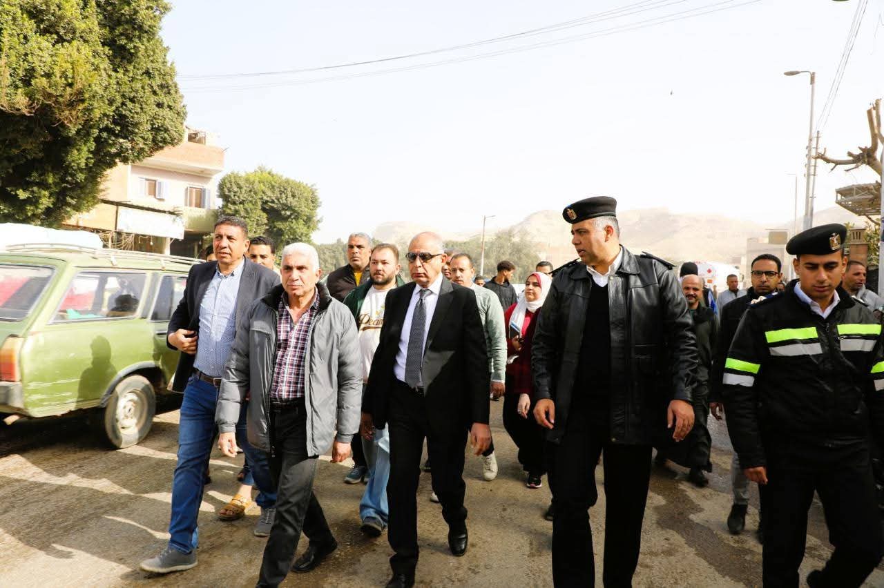 محافظ المنيا يتدخل عاجلًا لتطوير المدخل الشرقي ووقف نزيف الحوادث المرورية