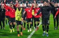 منتخب مصر يصنع المعجزات ويطيح بحامل اللقب في ربع النهائي