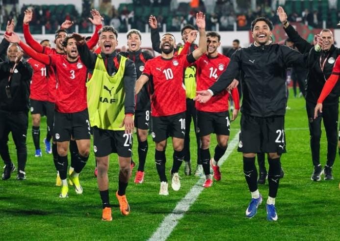 منتخب مصر يصنع المعجزات ويطيح بحامل اللقب في ربع النهائي