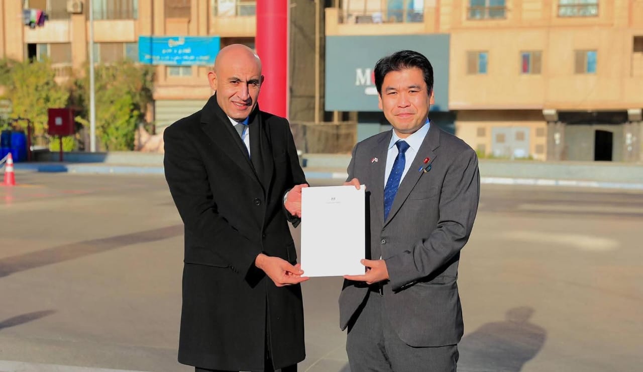 وزير التربية والتعليم يصطحب نظيره الياباني لتفقد 