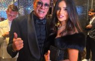 زينة تخطف الأنظار في دبي: لقاء فان دام وجولة بين نجوم السينما