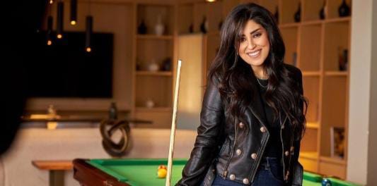 آيتن عامر تعلن حظر التصوير خلال جنازة وعزاء زوج داليا عامر