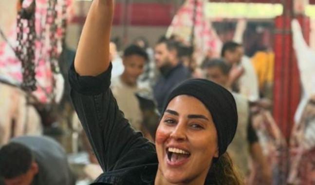 آيتن عامر تثير الجدل بصور من 