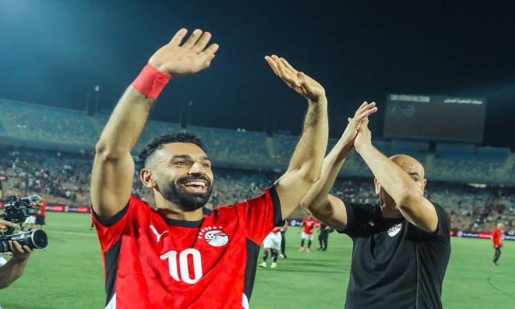 محمد صلاح يفوز برجل  مباراة مصر وكوتدفوار