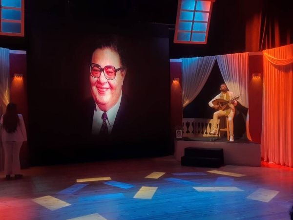 احتفالية فنية ضخمة بمسرح الغد لتكريم الفنان عبد الغفار عودة