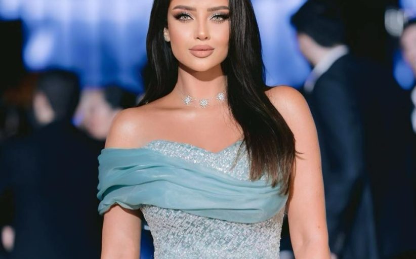 ياسر جلال يعلن عن مشروع فني مع إعلامية شهيرة