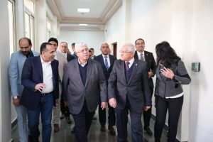 وزير التعليم العالي 