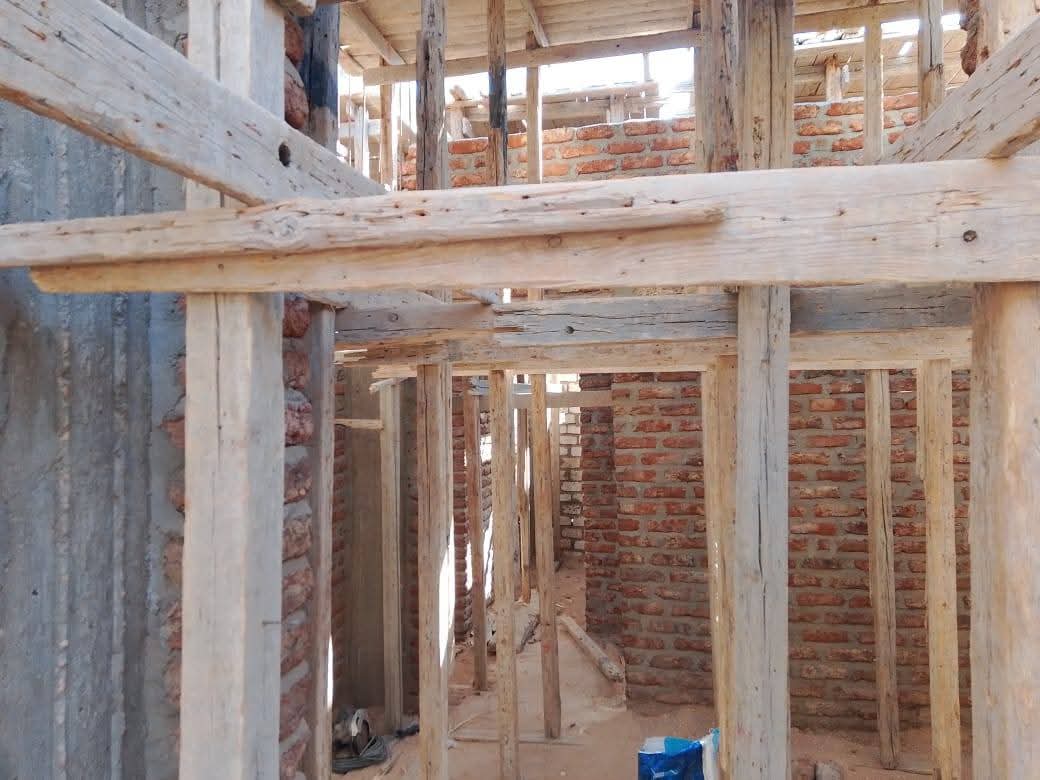 حملات مكبرة تزيل مخالفات بناء وتعديات على الأراضي الزراعية بمركز أرمنت