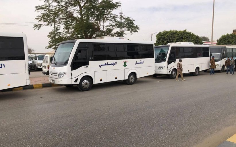 محافظ المنيا يعلن تشغيل 16 أتوبيس نقل جماعي لتخفيف الزحام داخل المدينة