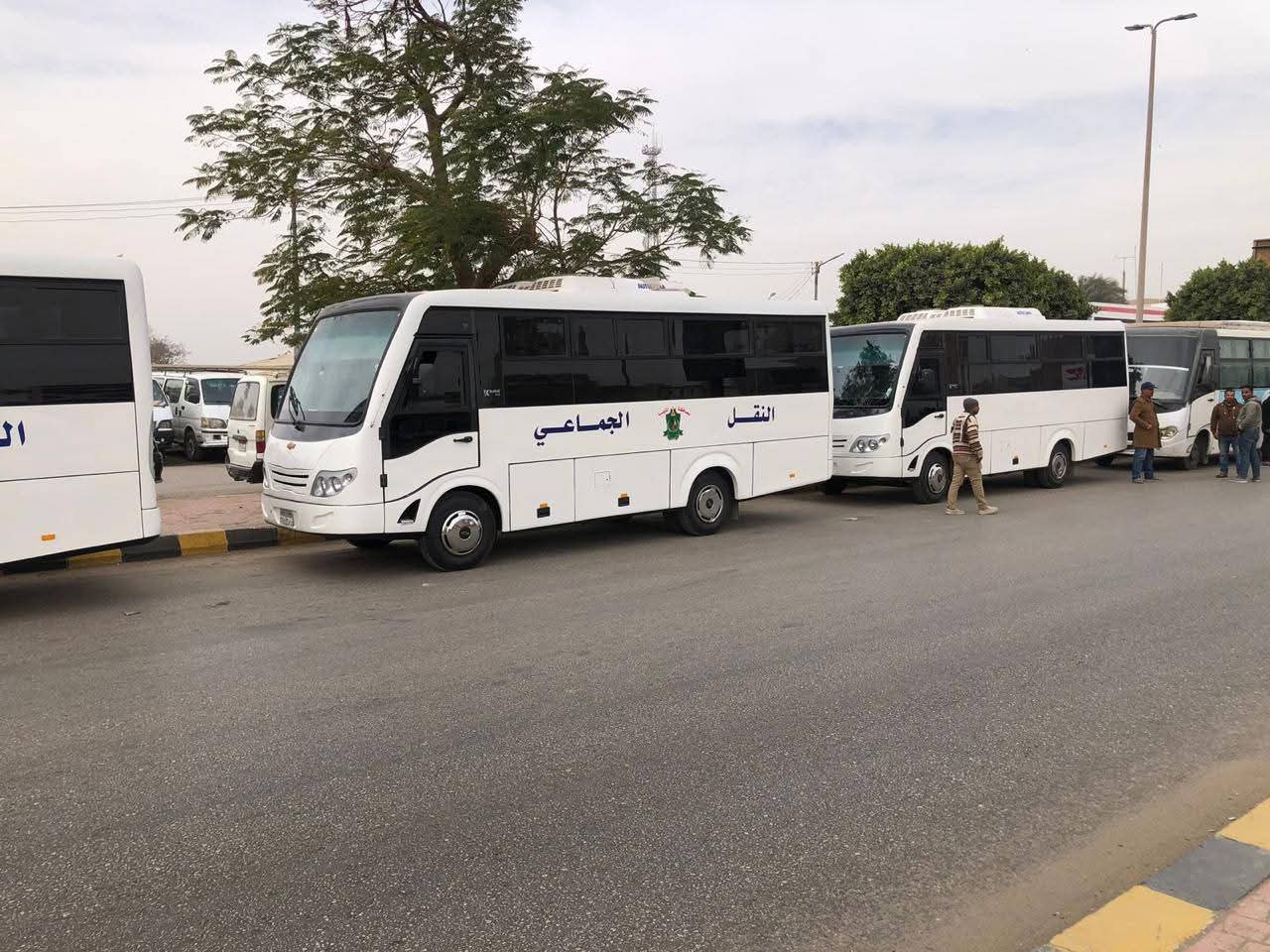 محافظ المنيا يعلن تشغيل 16 أتوبيس نقل جماعي لتخفيف الزحام داخل المدينة