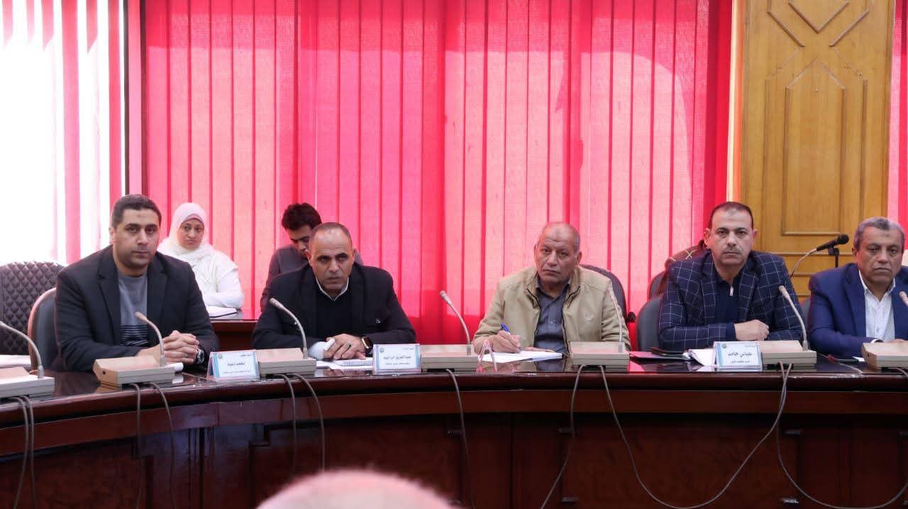 نائب محافظ الإسماعيلية يتابع استعدادات رمضان ويشدد على ضبط الأسواق وتوفير السلع