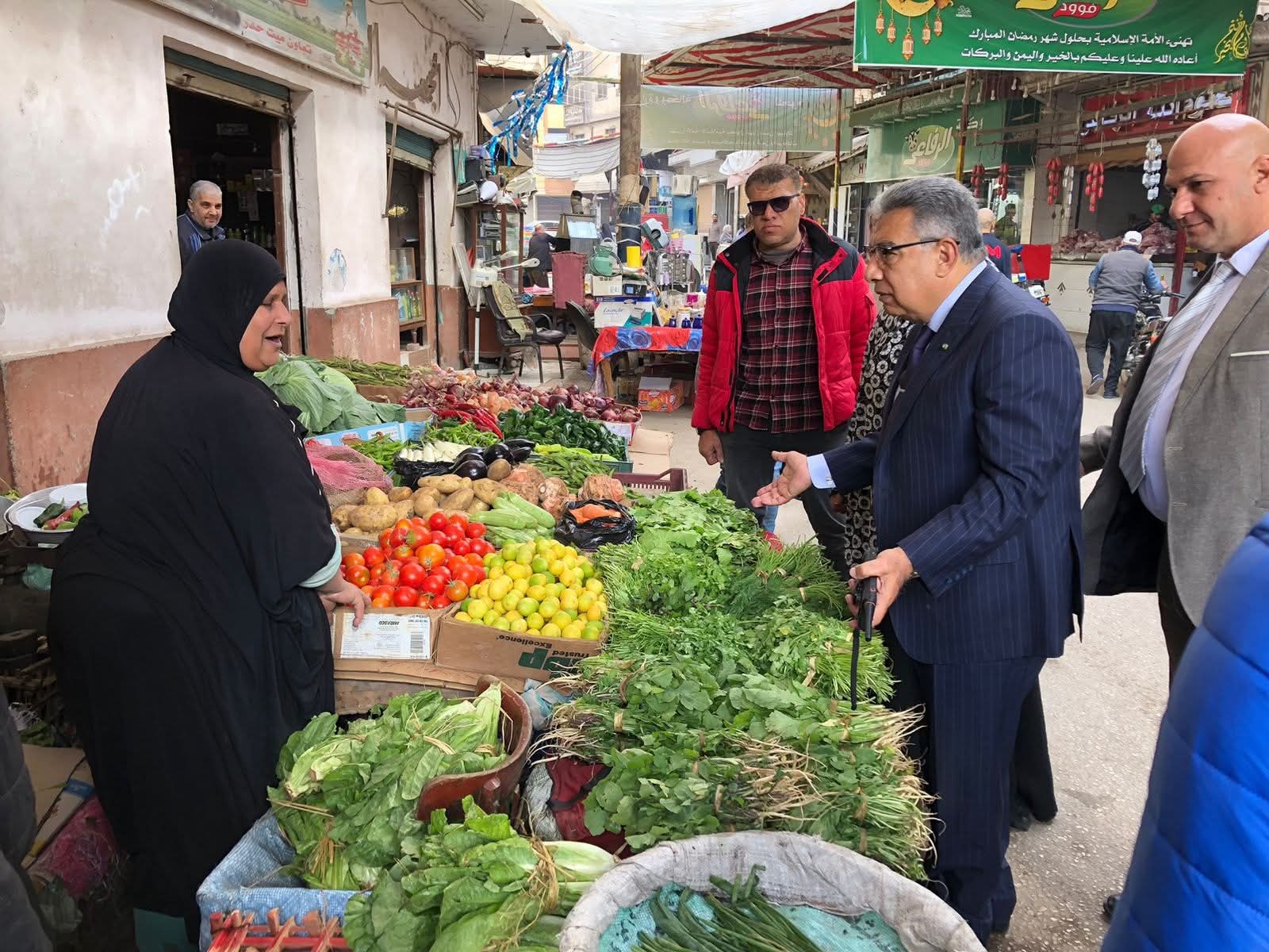 جولة ميدانية لمحافظ الدقهلية بالمنصورة لمتابعة الإشغالات والنظافة