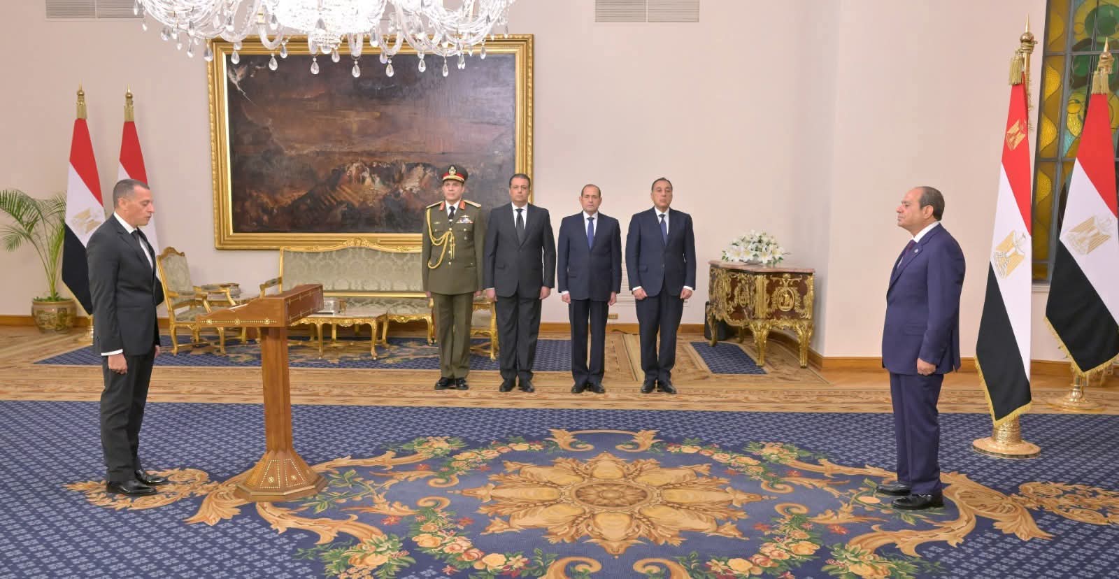 المهندس عمرو حلمي لاشين يؤدي اليمين الدستوري محافظًا لأسوان وأسامة رزق نائبًا للمحافظ