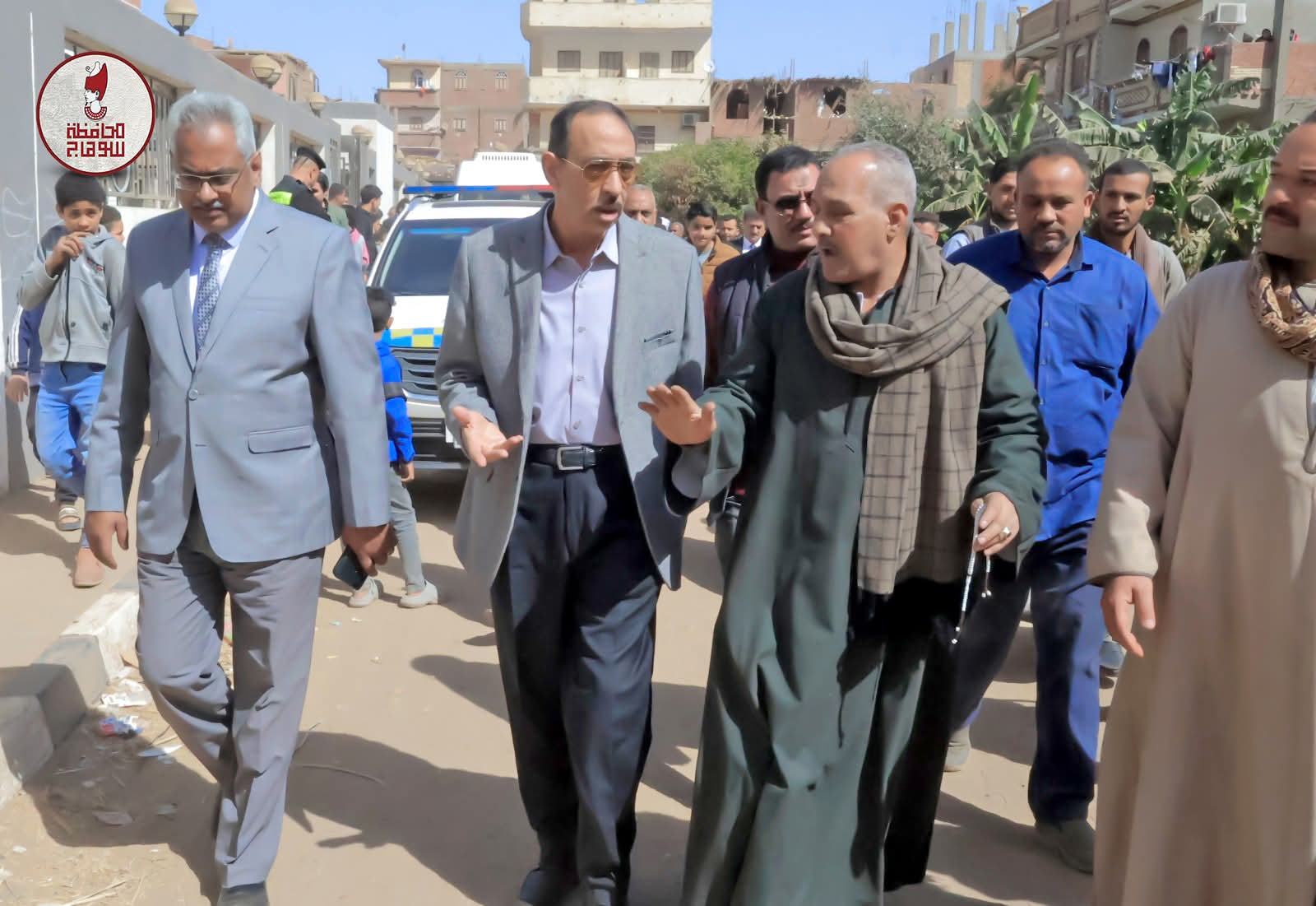 محافظ سوهاج يفاجئ منشأة ويشدد على الانضباط ويحيل مسؤولين للتحقيق