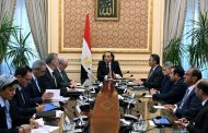 رئيس الوزراء يتابع موقف توافر مختلف السلع الاستراتيجية