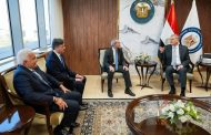 وزير البترول يتابع مع مسئولي 